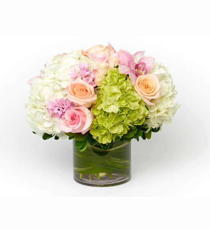 Elegant Rose Arrangement with Peach & Pink Roses