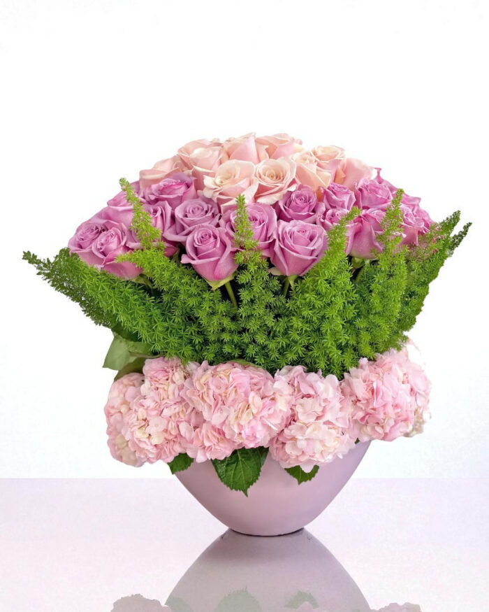 Romantic-Arrangement-pink-roses-boca