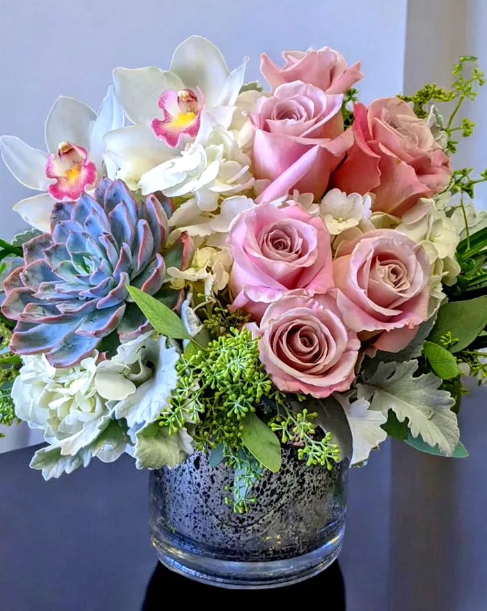 Mercury blend of roses, hydrangeas, and orchids