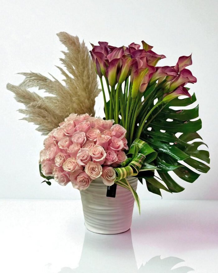 Pink-Roses-and-Calla-Lilies-