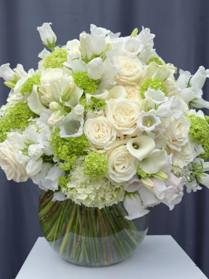 White Floral Arrangements for Every Occasion