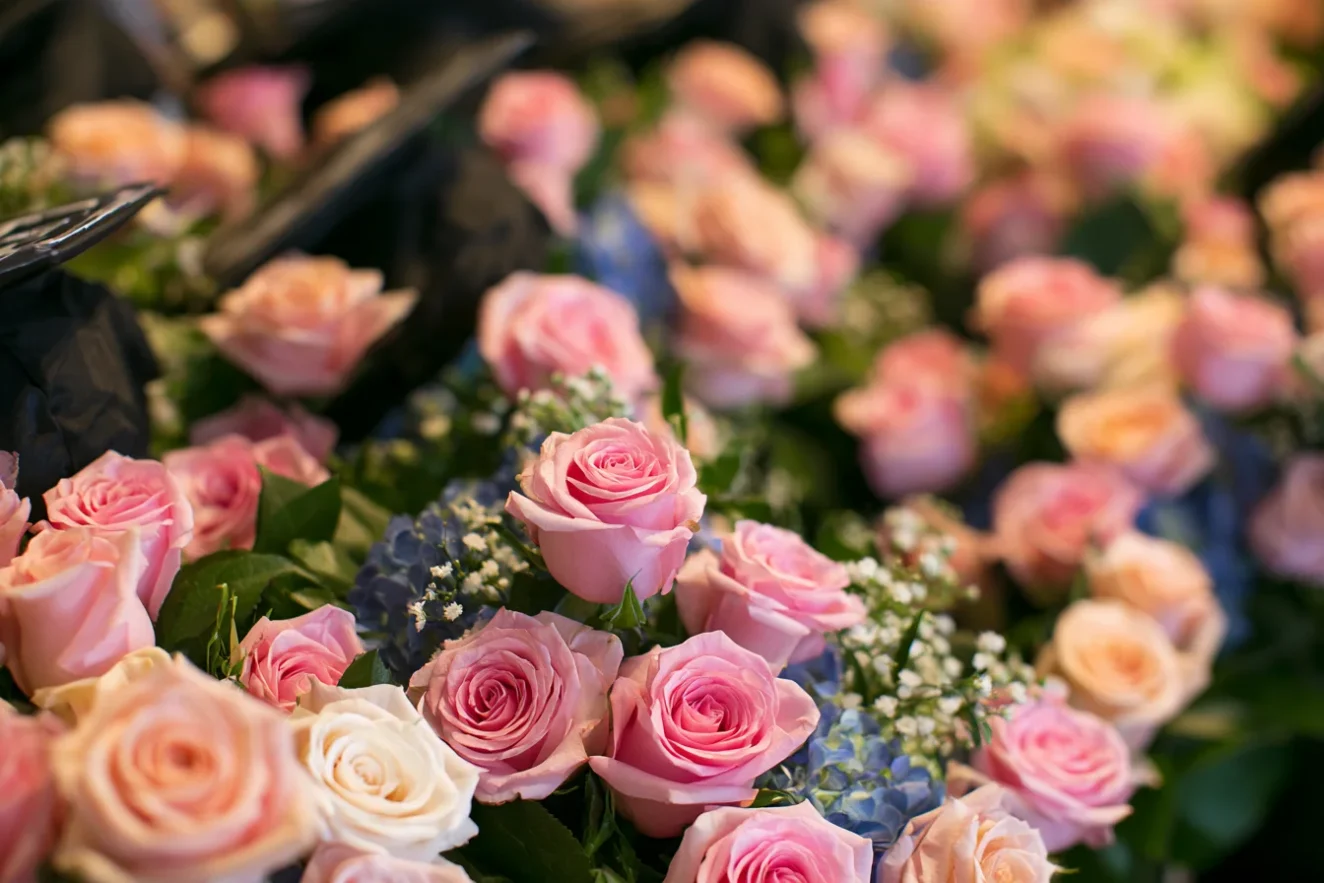 Seasonal Floral Opportunities in Boca Raton: FAU Graduation and the Boca Raton Bowl